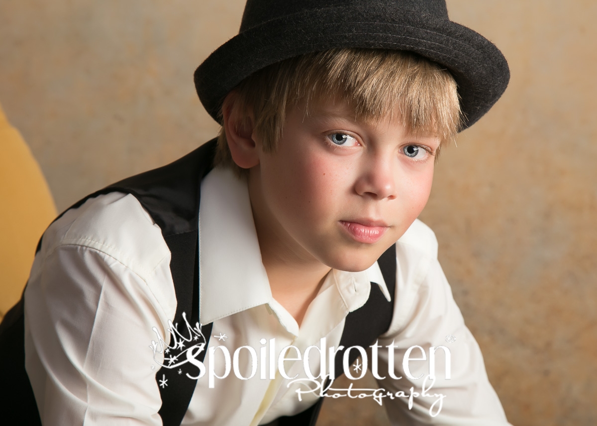 preschool_portraits_boy_hat