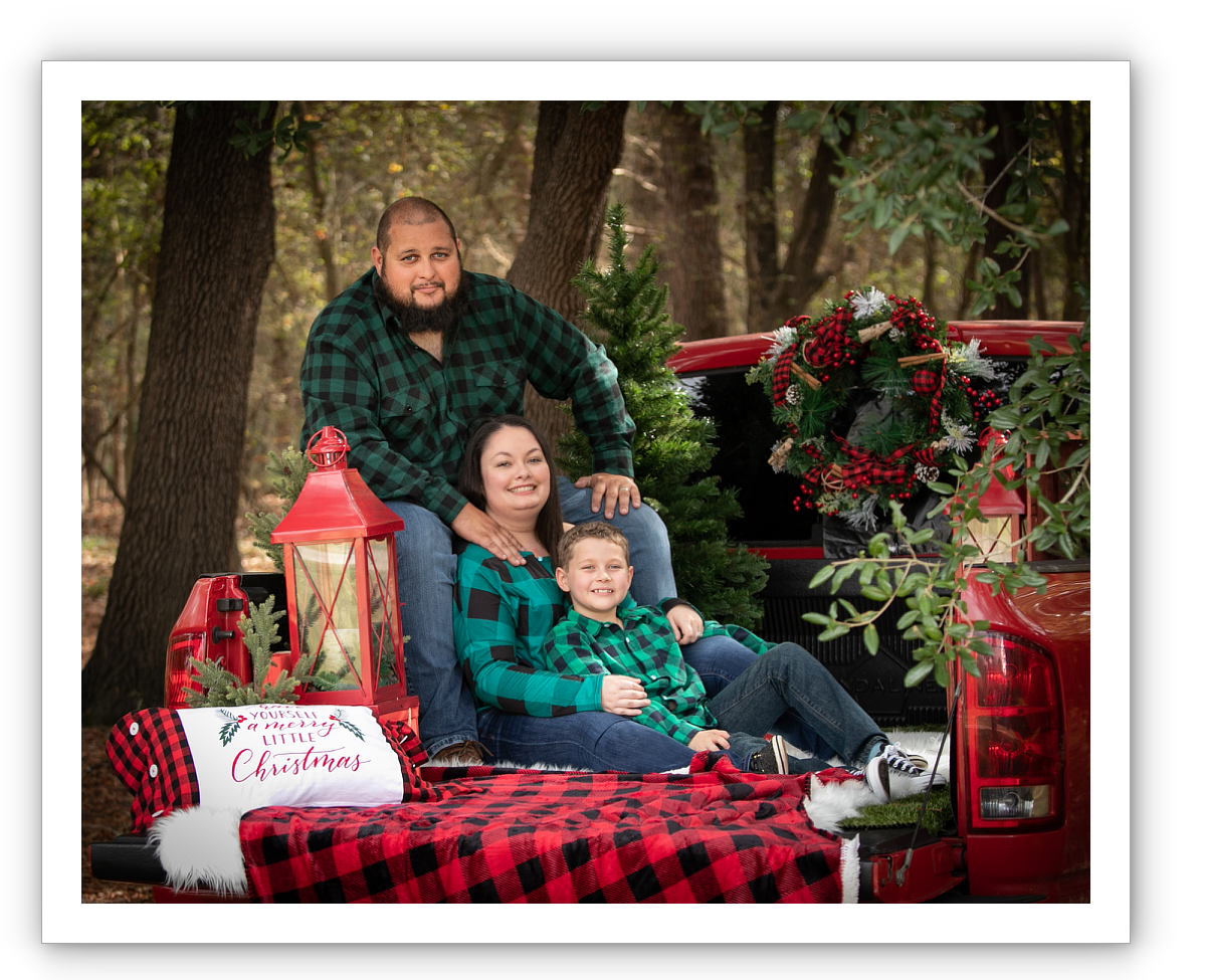 Red Truck Holiday Portraits